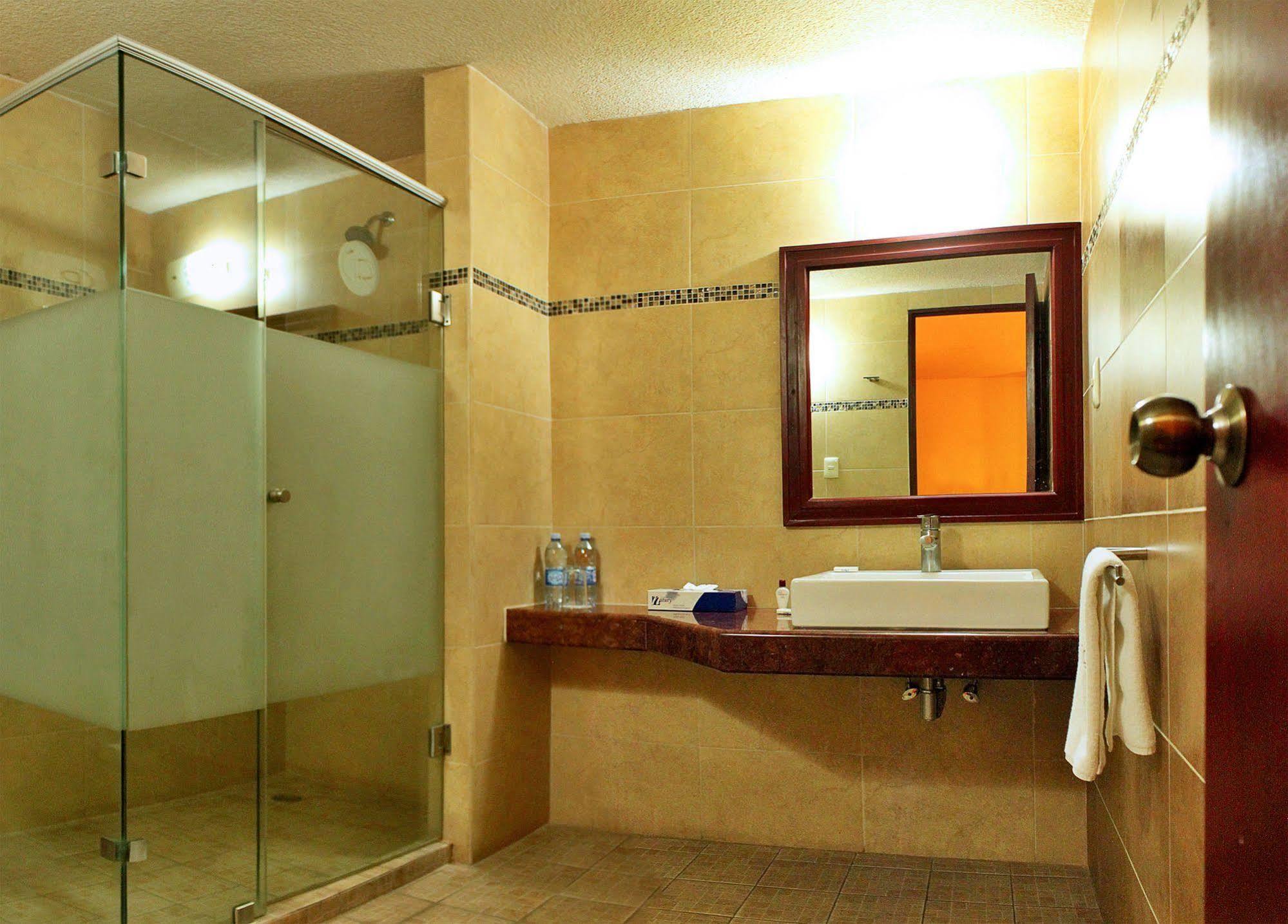 Hotel Cr Tehuacán 外观 照片